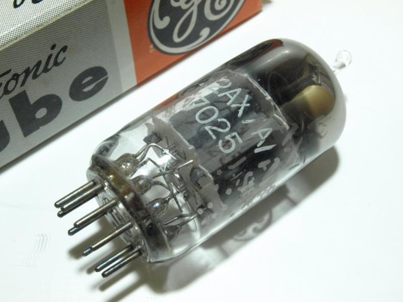 カメラのいわもと：真空管 12AX7、ECC83、同等管、類似管商品