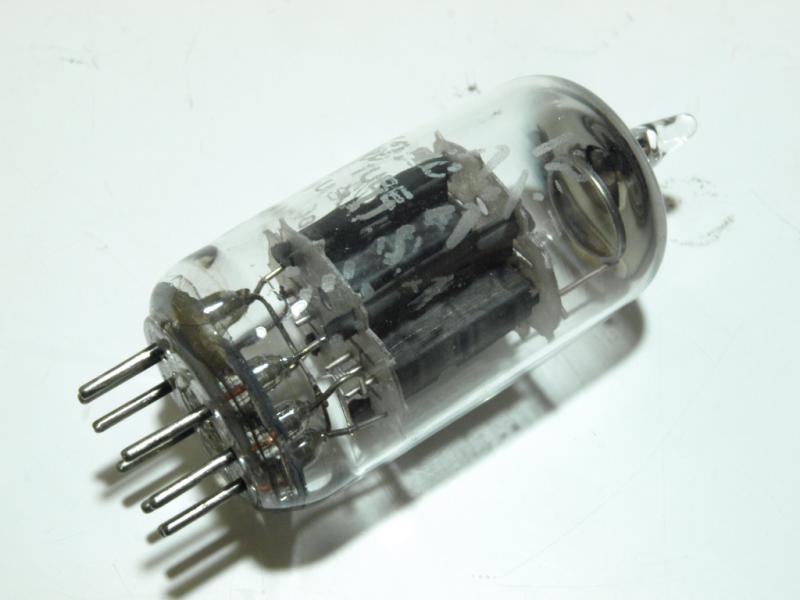 カメラのいわもと：真空管 12AX7、ECC83、同等管、類似管商品