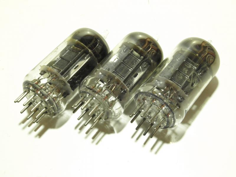 カメラのいわもと：真空管 12AX7、ECC83、同等管、類似管商品